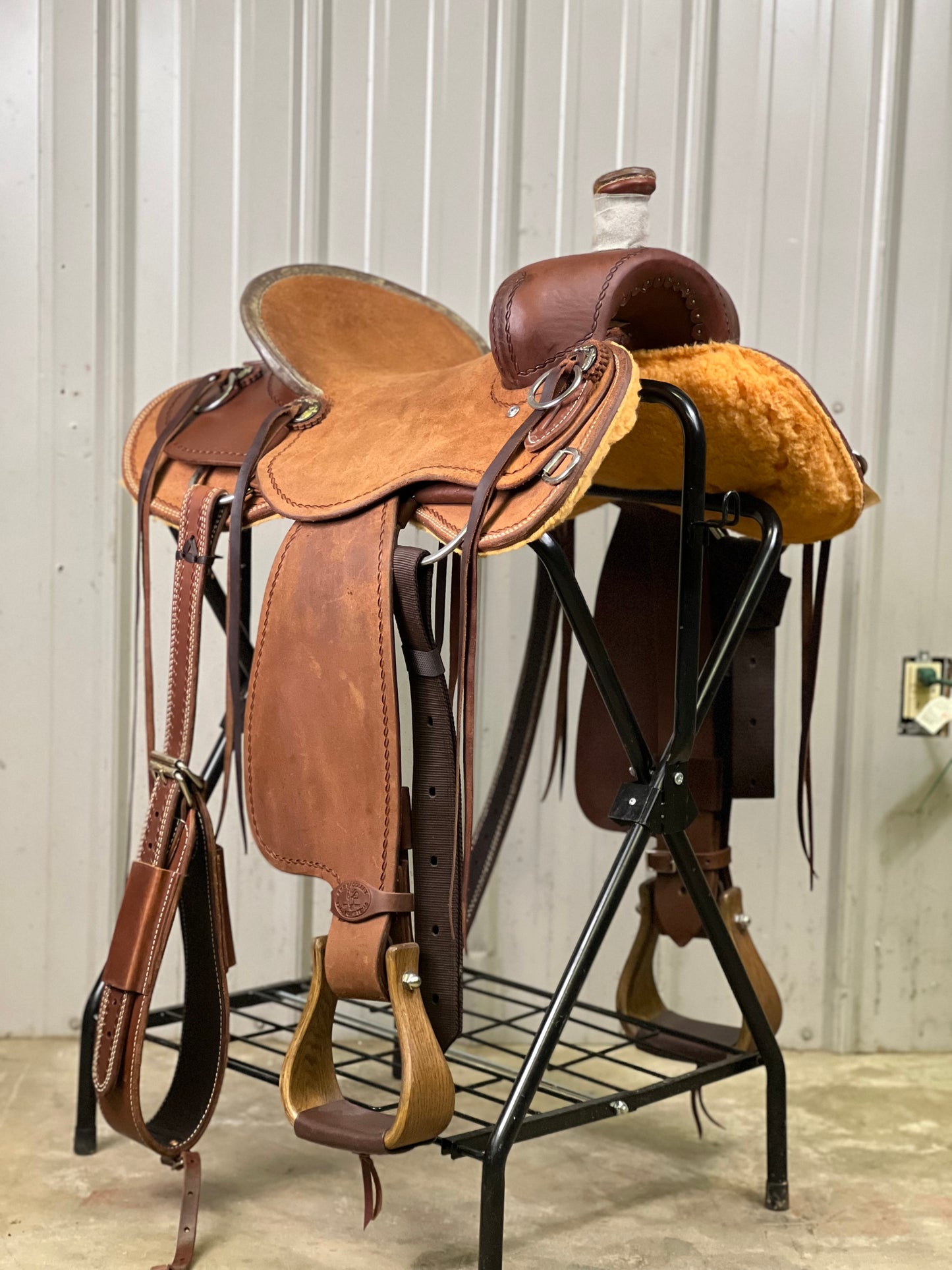 SRS 15 1/2in Cowboy Saddle