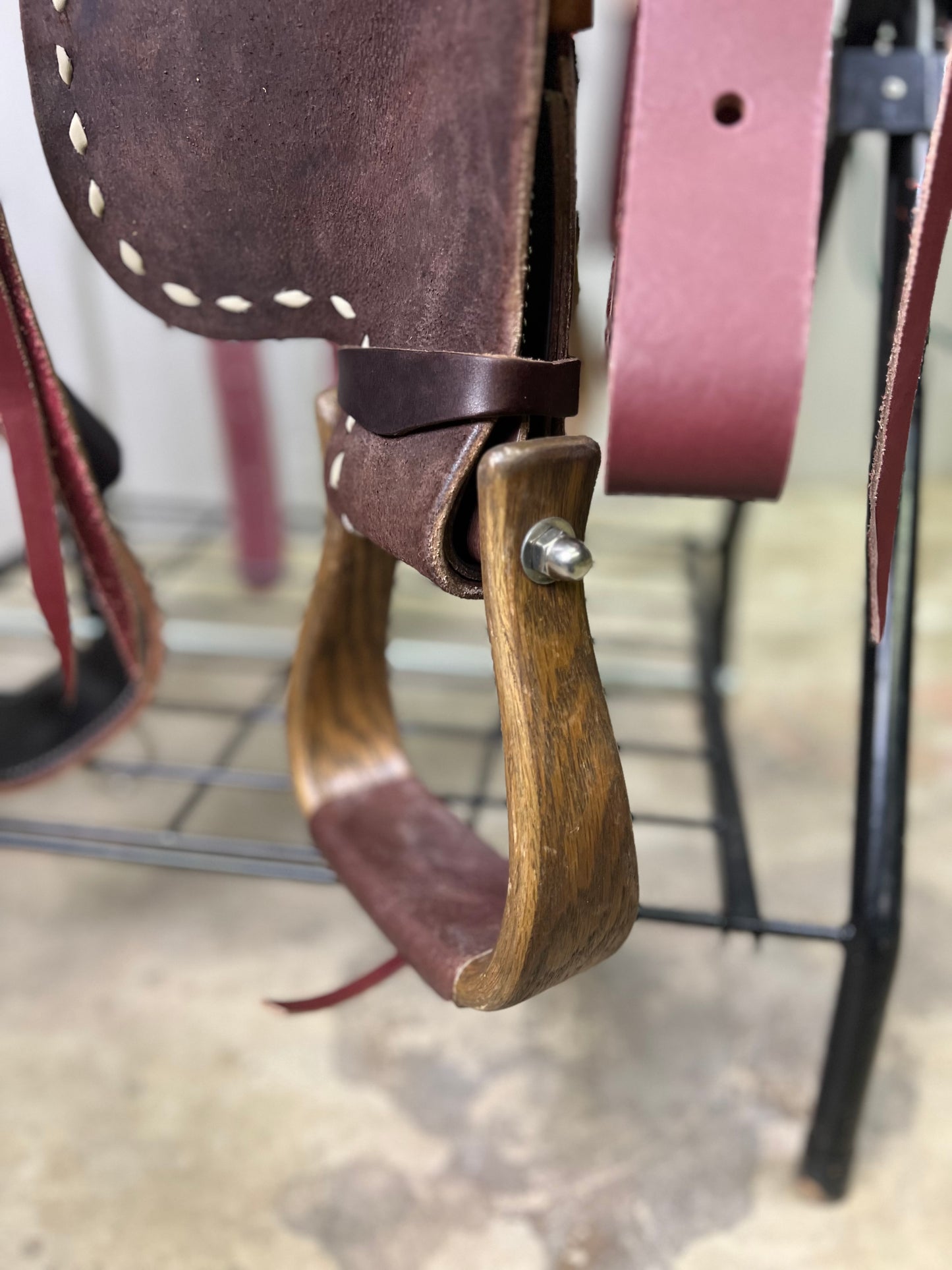 SRS 14in Barrel Saddle