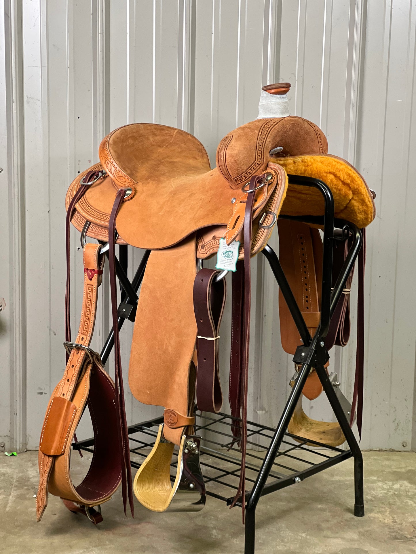 Paul Taylor 15 1/2in Ranch Saddle